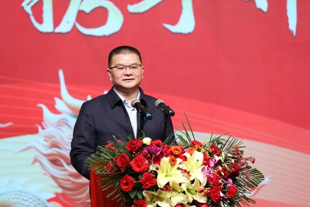 花花牛乳業(yè)30周年暨2024年客戶大會圓滿召開! 花花牛乳業(yè)30周年暨2024年客戶大會圓滿召開!