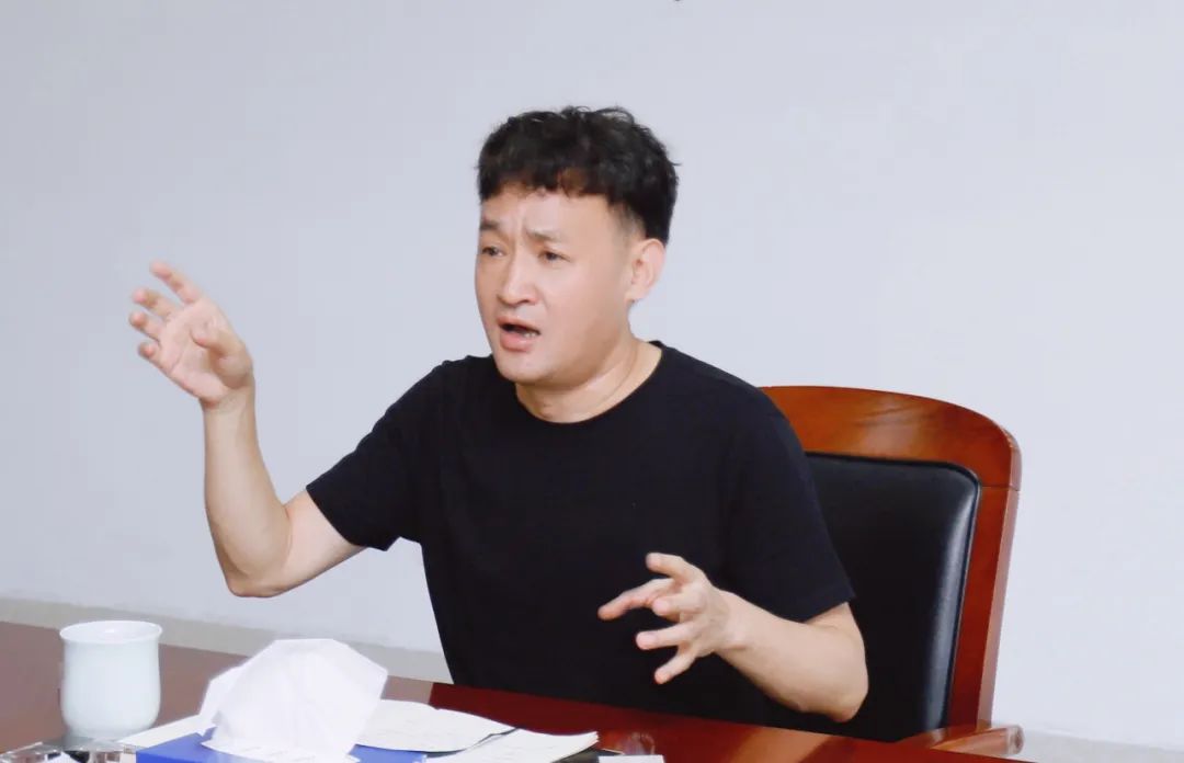 繼往開來 · 再創(chuàng)輝煌 | 花花牛乳業(yè)集團(tuán)召開9月營銷、養(yǎng)殖及飼料月度經(jīng)營工作會議