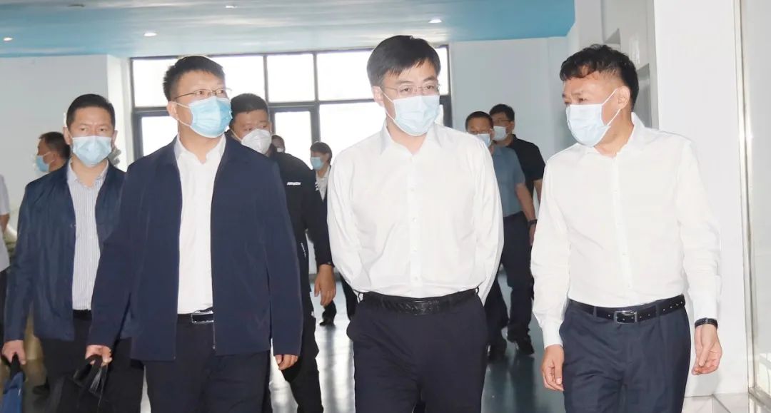 佳木斯市招商考察團蒞臨花花牛考察座談 佳木斯市招商考察團蒞臨花花牛考察座談