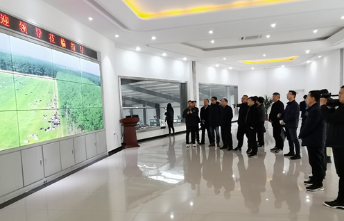 花花牛 | 農業農村部畜牧獸醫局副局長魏宏陽一行蒞臨花花牛平輿誠信瑞亞牧業公司參觀調研 花花牛 | 農業農村部畜牧獸醫局副局長魏宏陽一行蒞臨花花牛平輿誠信瑞亞牧業公司參觀調研