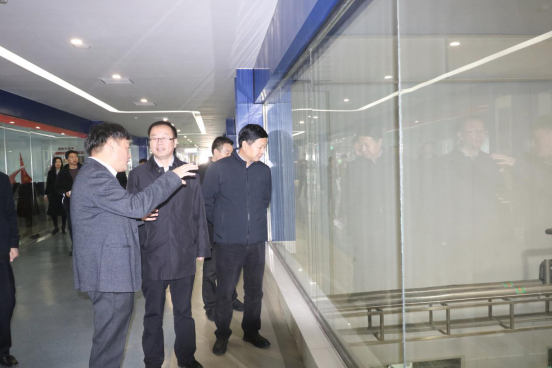 寧夏回族自治區(qū)農(nóng)業(yè)農(nóng)村廳黨組書記、廳長(zhǎng)王剛一行蒞臨花花牛乳業(yè)集團(tuán)調(diào)研 寧夏回族自治區(qū)農(nóng)業(yè)農(nóng)村廳黨組書記、廳長(zhǎng)王剛一行蒞臨花花牛乳業(yè)集團(tuán)調(diào)研